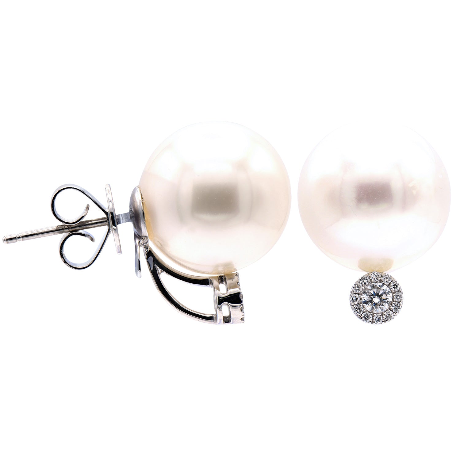 E012579 - 18KW/2.2G S.Sea Earring 2RD-0.12CT 24RD-0.06CT 12-13mm