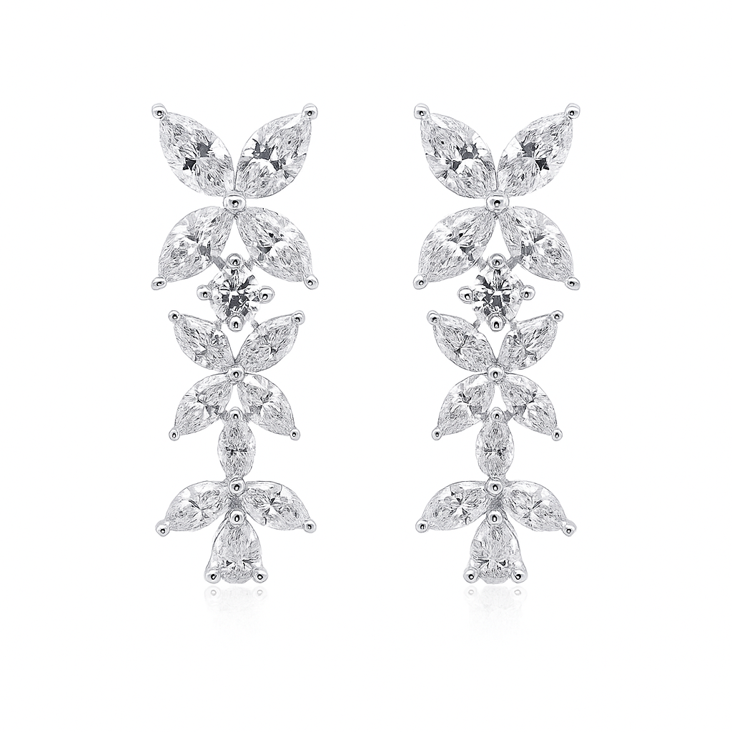 18K White Gold Diamond Hanging Earrings, 3ct