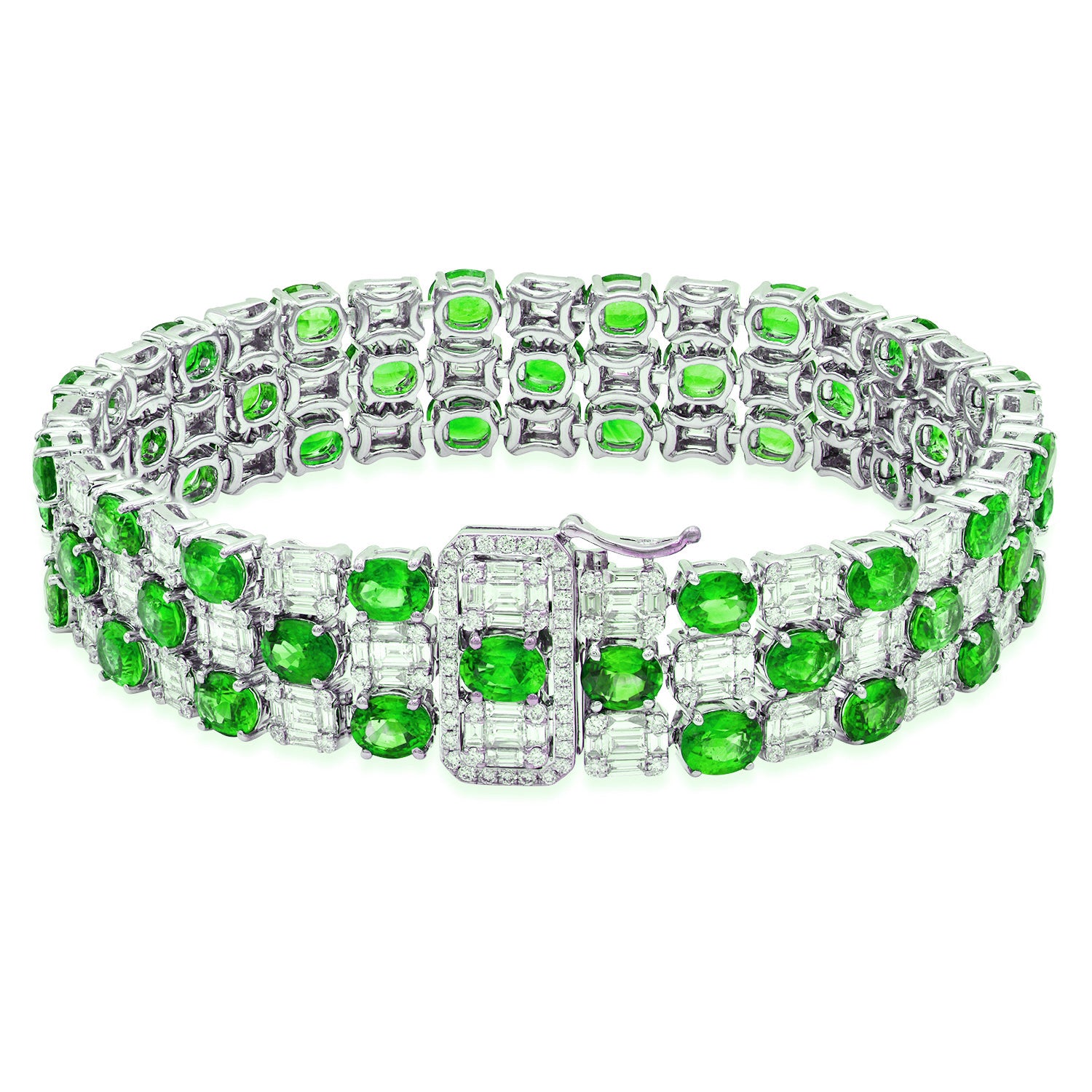 18K White Gold Emerald Diamond Bracelet, 14.12ct