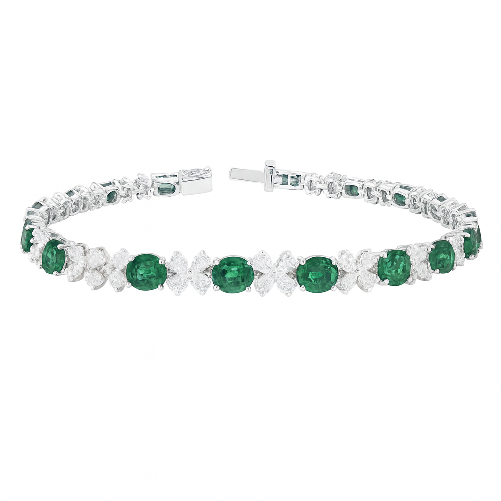 EB056324 - Bracelet 18KWY/7.9G 17EMER-3.58CT 68PD-3.57CT