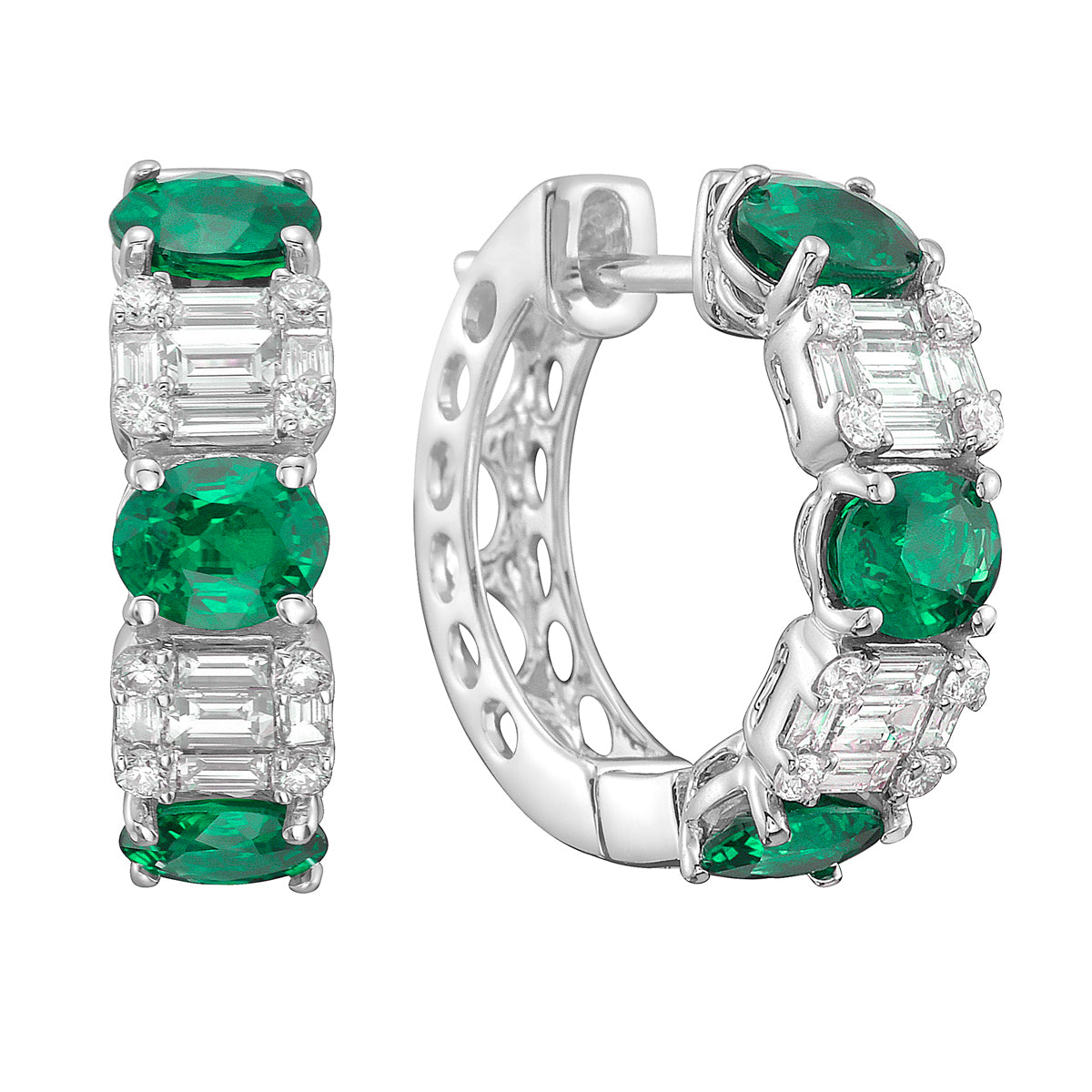 EE053872 - Earring 18KW/6.16G 6EMER-1.74CT 16RD-0.15CT 20BD-0.53CT