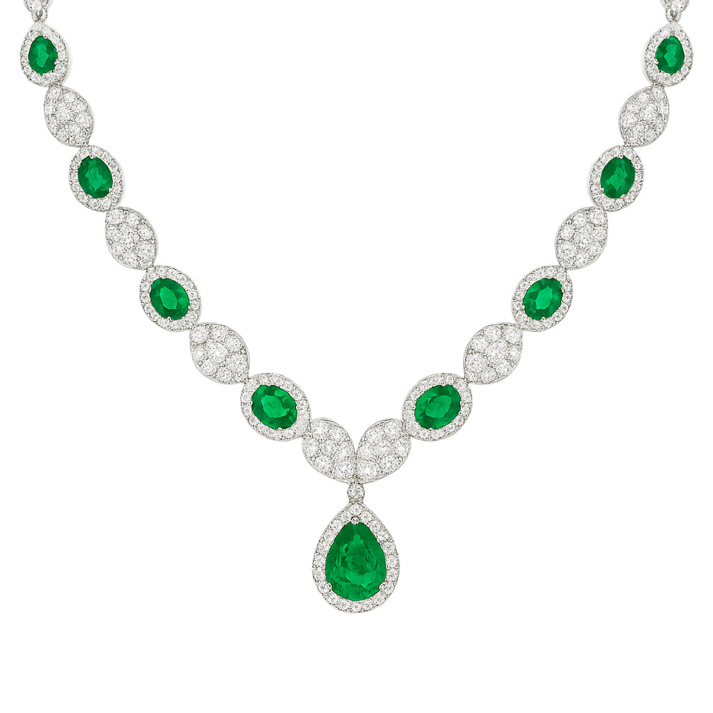 EN055448 - Necklace 18KW/48.4G 1EMER-4.63CT 9EMER--8.44CT 606RD-17.92CT