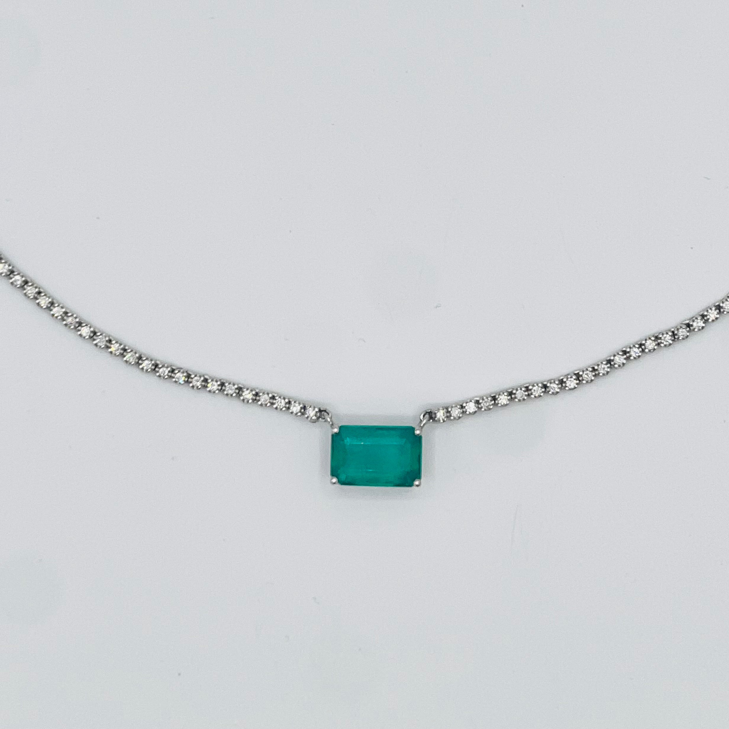 Necklace 18KW/10.1G 1EMER-3.71CT 184RD-1.75CT