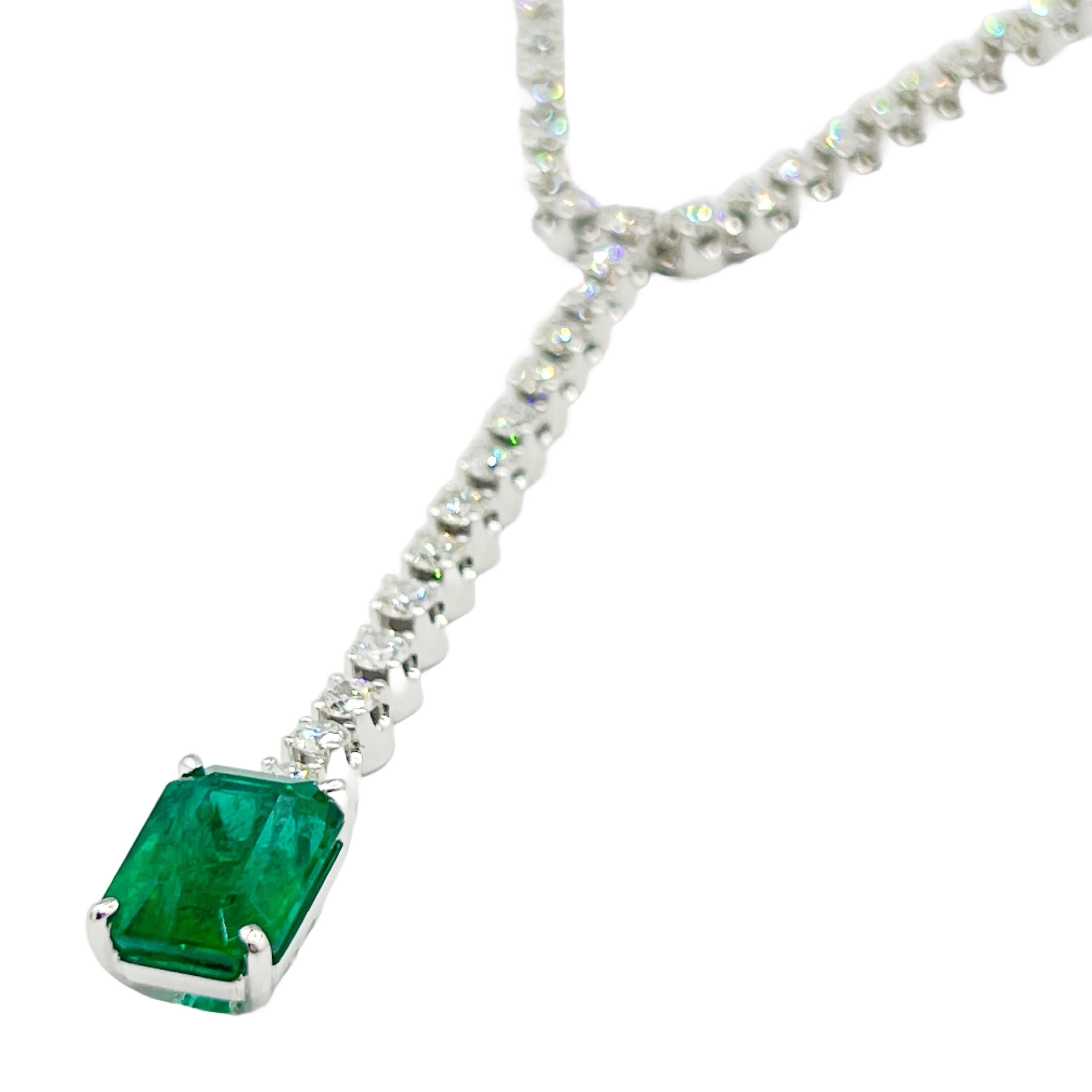 Handmade 18K White Gold Emerald Necklace, 5.03ct