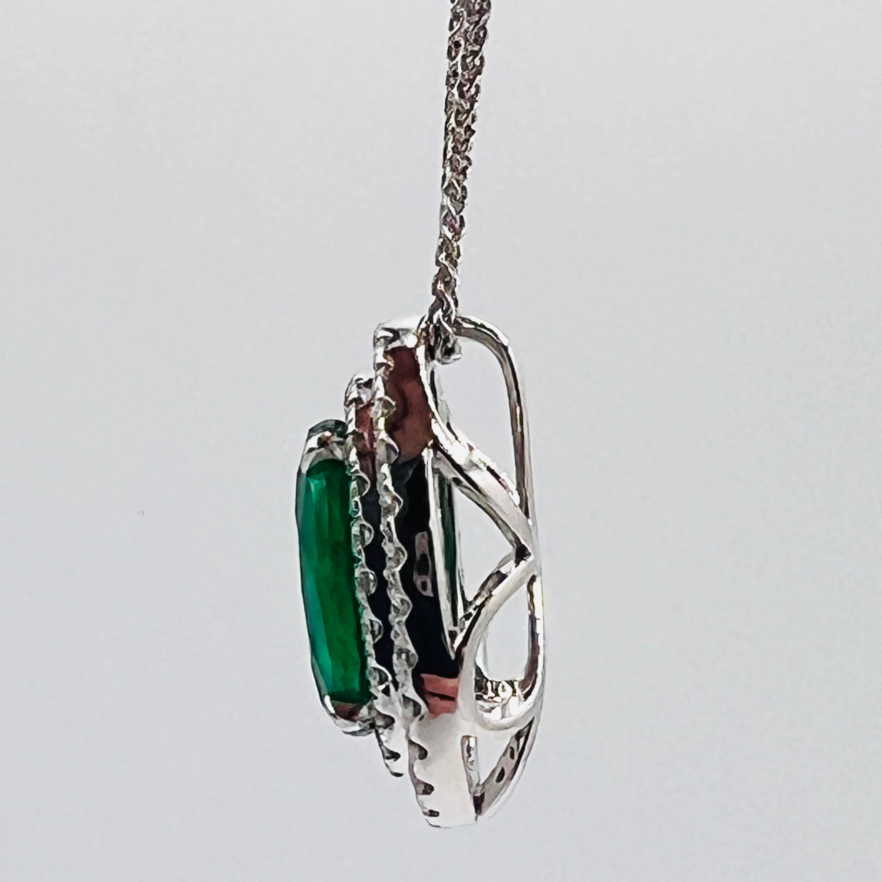 Handmade 18K White Gold Emerald Pendant, 3.76ct