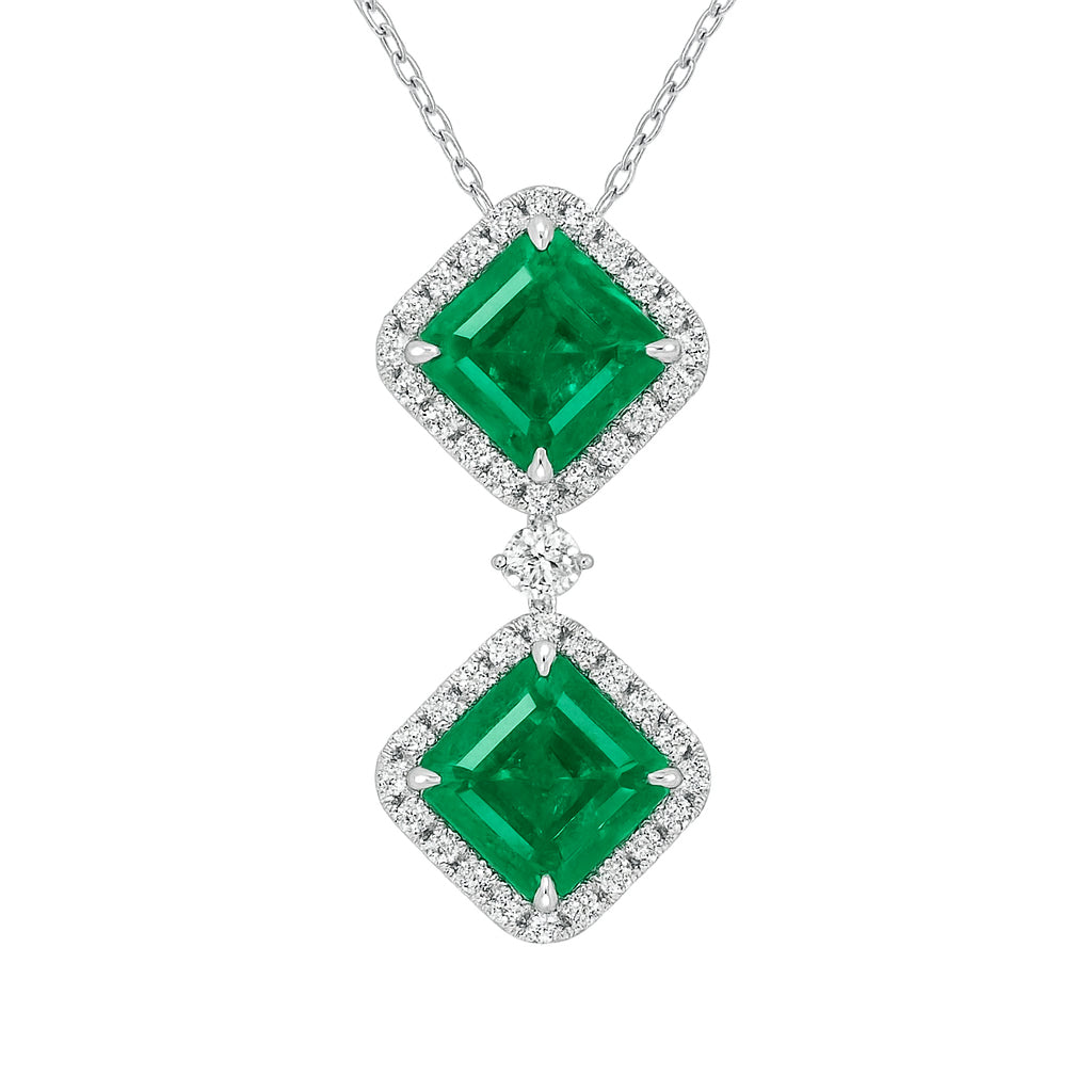 EP056233 - Pendant 18KW/2.3G 2EMER-3.50CT 1DIA-0.14CT 38RD-0.48CT