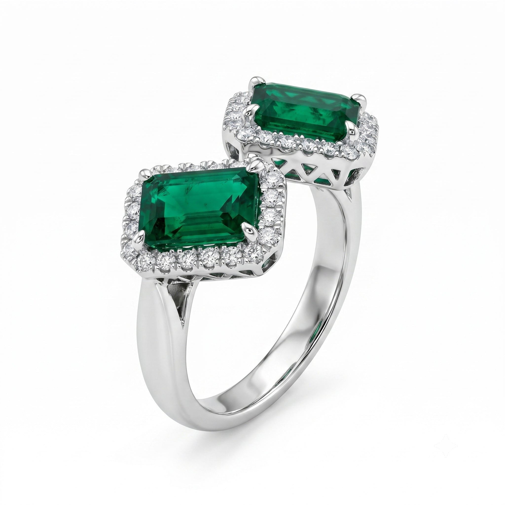 Handmade 18K White Gold Emerald Ring, 5.52ct