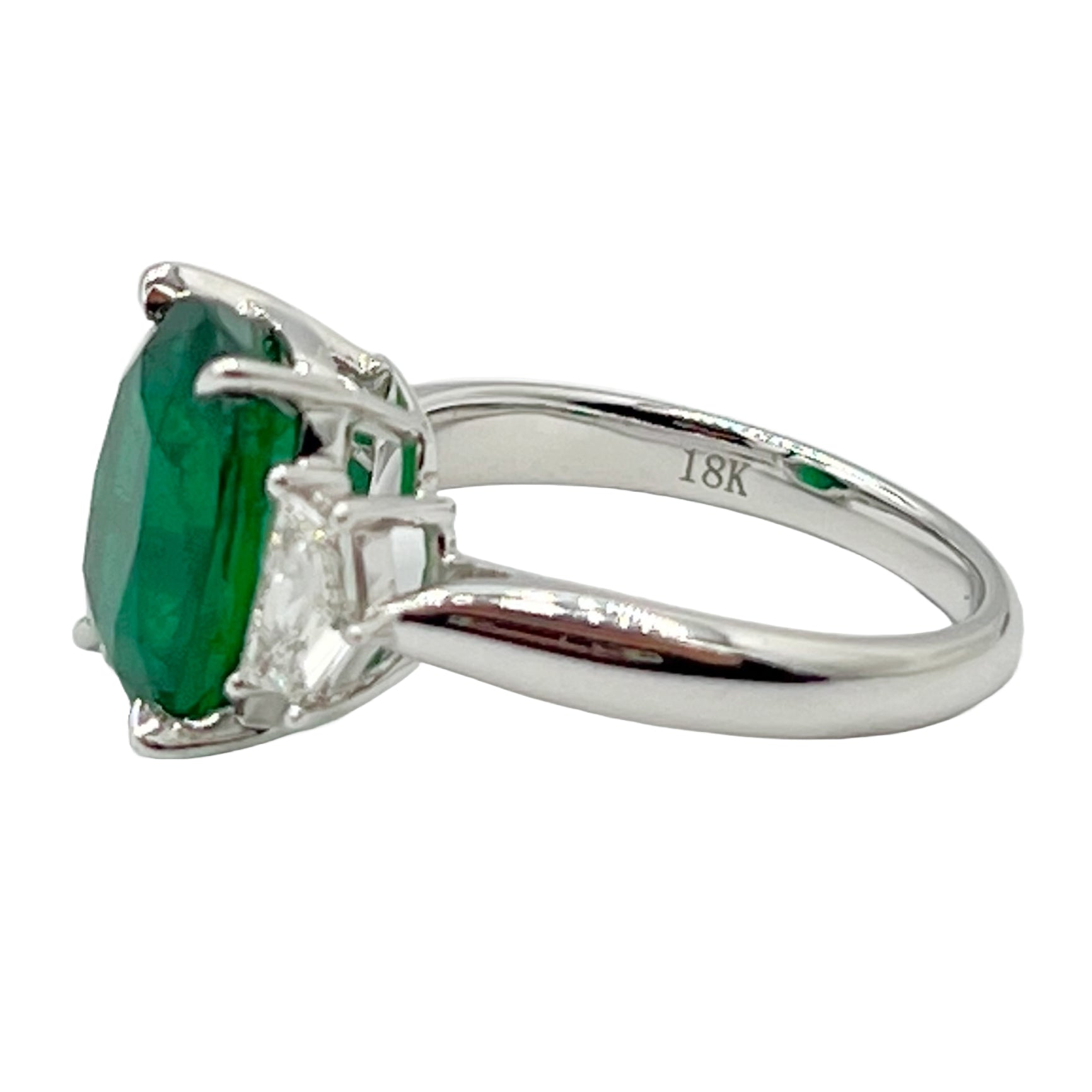 Handmade 18K White Gold Green Emerald Ring, 4.56ct