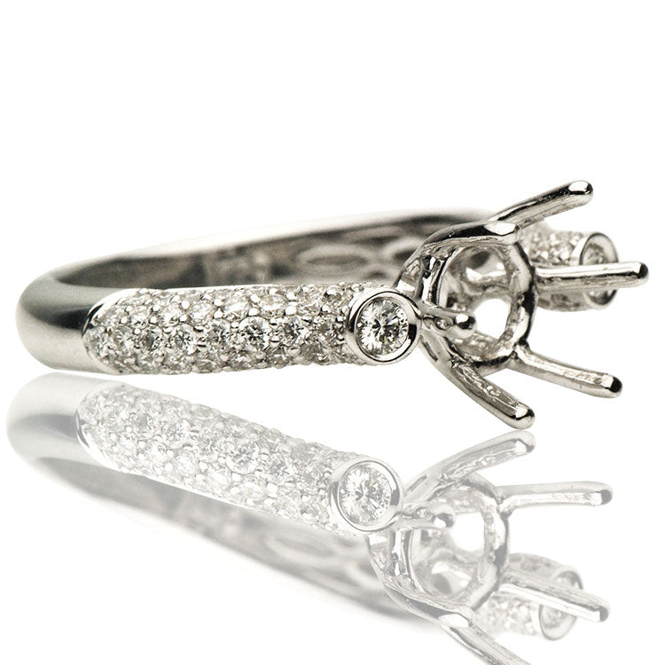 18KW Engagement Ring