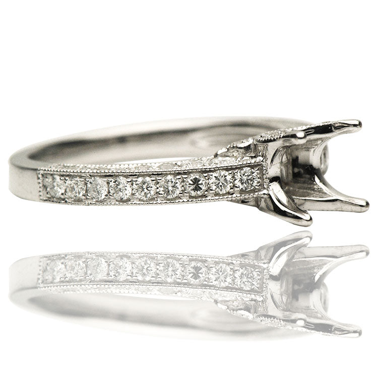 18K White Gold Engagement Ring, 0.73ct