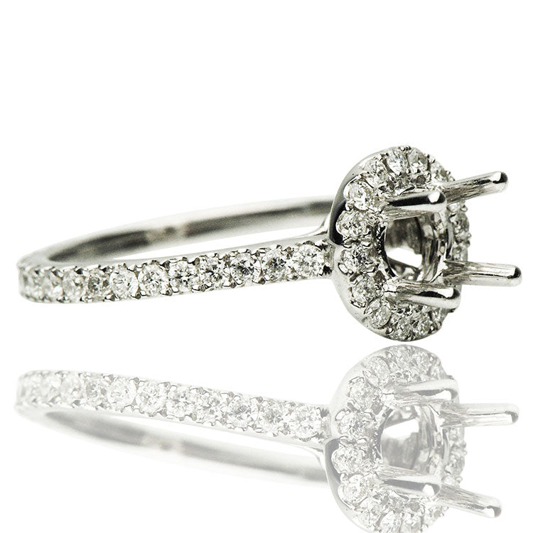 18K White Gold Engagement Ring, 0.66ct