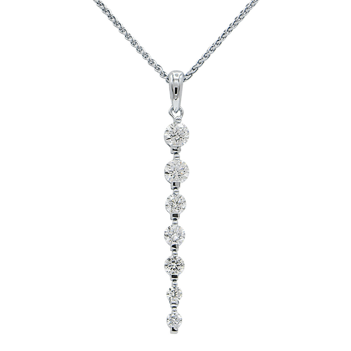 18KW Diamond Pendant