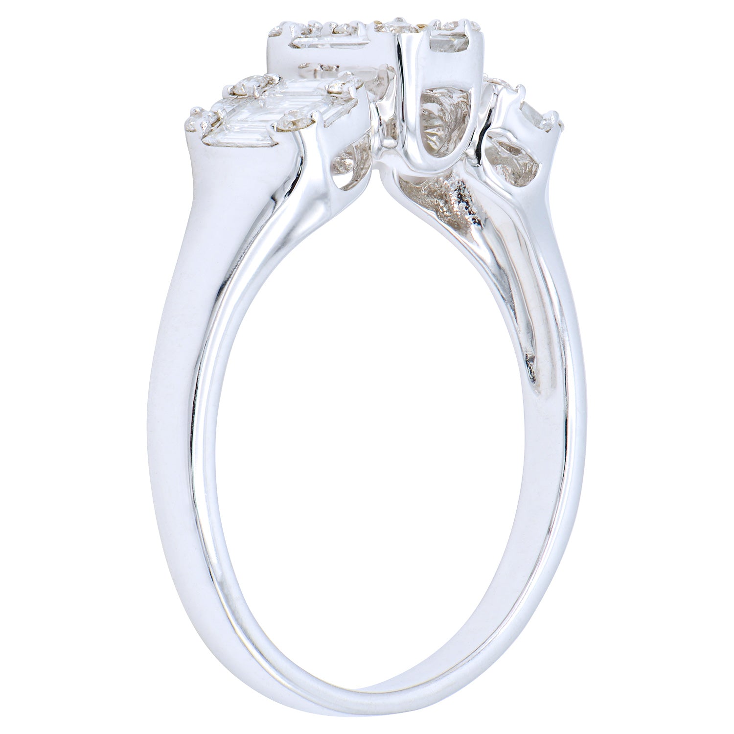 18K White Gold Diamond Baguette Illusion Fashion Ring