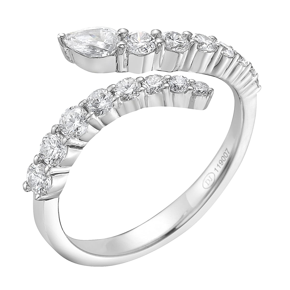 18K White Gold Diamond Ring, 0.59ct