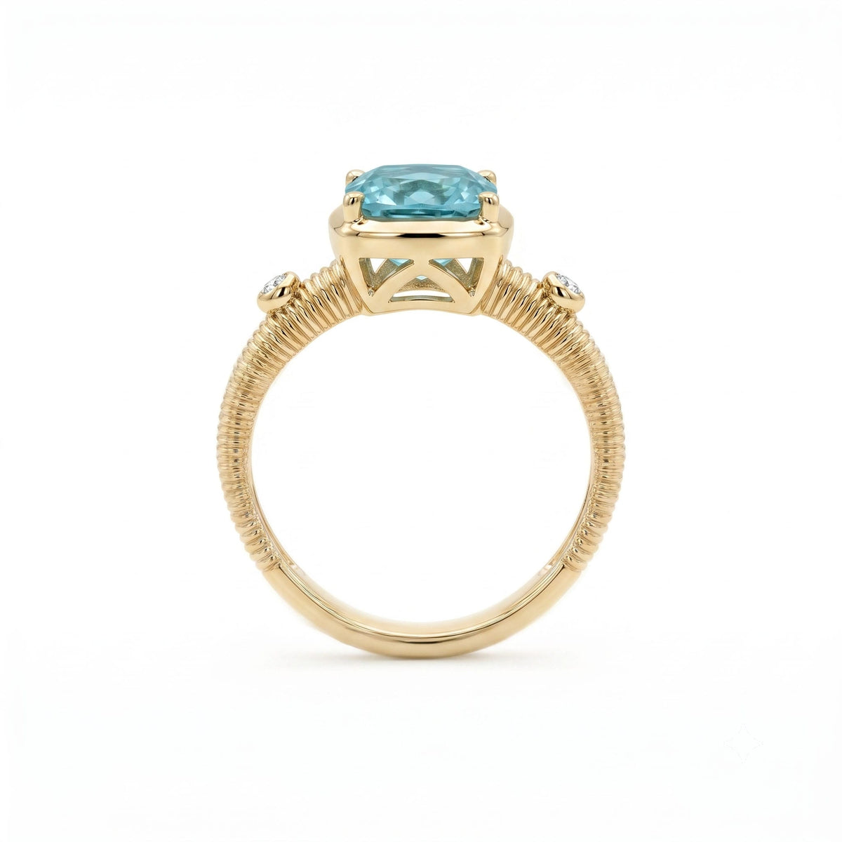 R090101Y-BT - Ring 14KY-4.35G 1BT-2.27ct 2D-0.04ct Blue Topaz