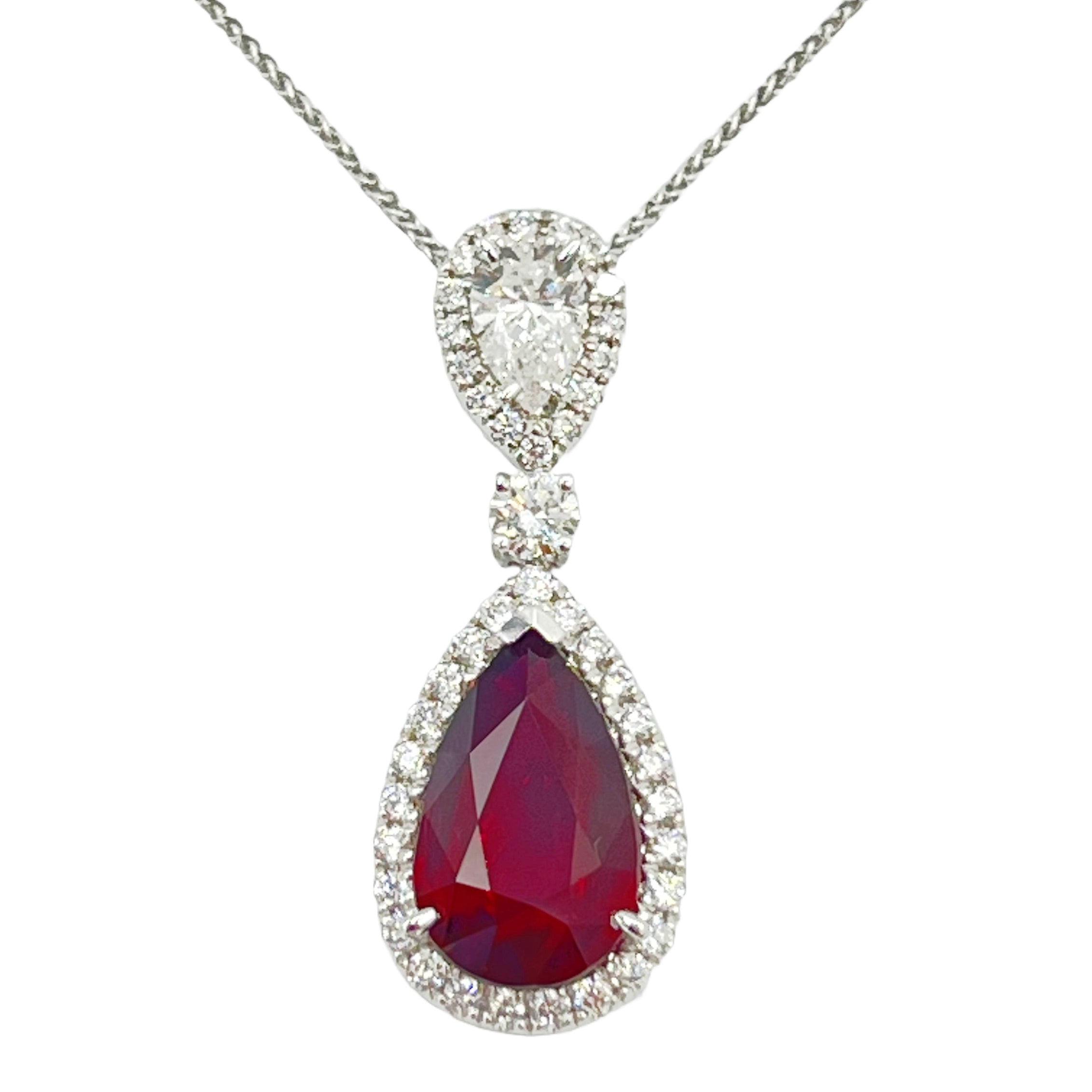 Pendant/18KW/3.2G 1RUBY-4.16CT 1PR-0.40CT 43RD-0.48CT GIA2221516486