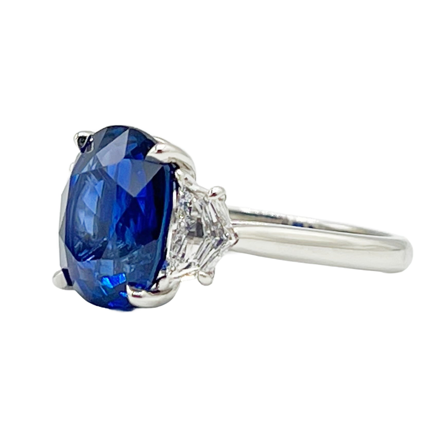 Handmade 18K White Gold Blue Sapphire Ring, 6.46ct