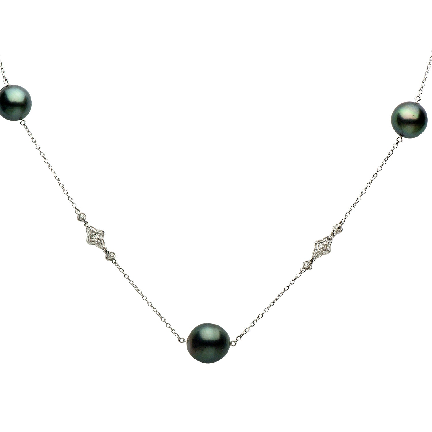 14K White Gold Tahitian Pearl Tincup Necklace, 11-12mm