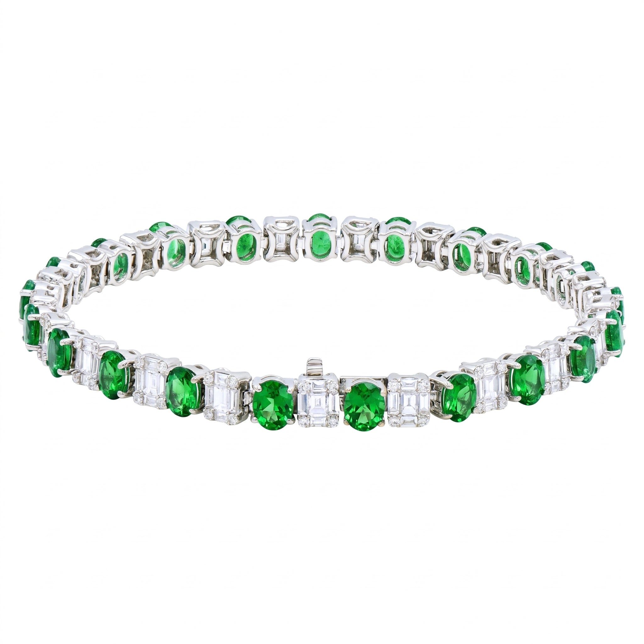 18K White Gold Tsavorite Bracelet, 7.3ct