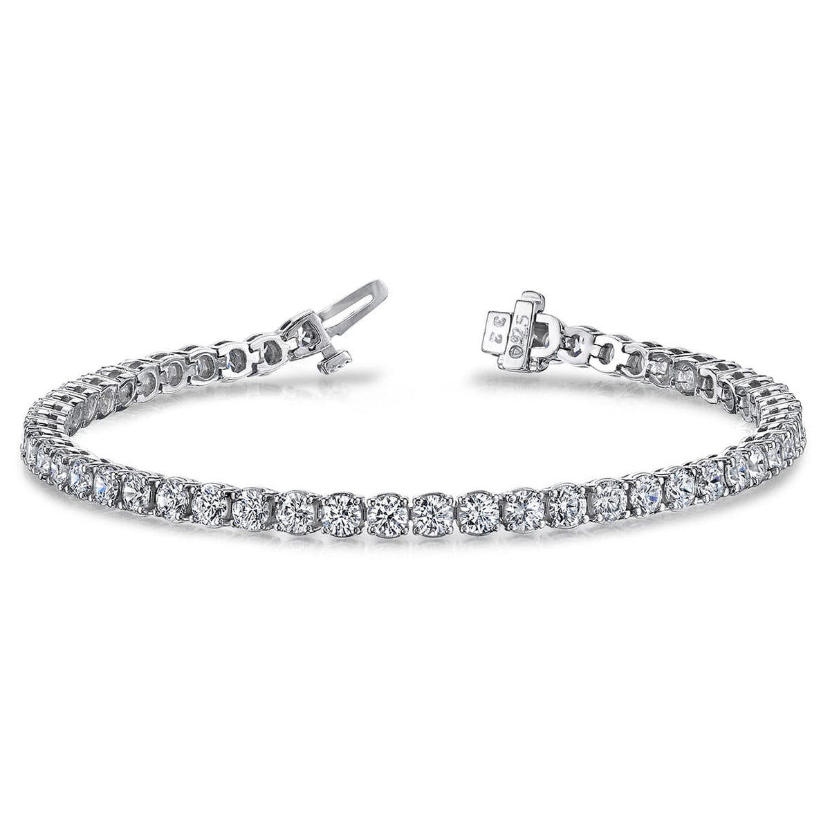 18K White Gold Diamond Tennis Bracelet, 9ct