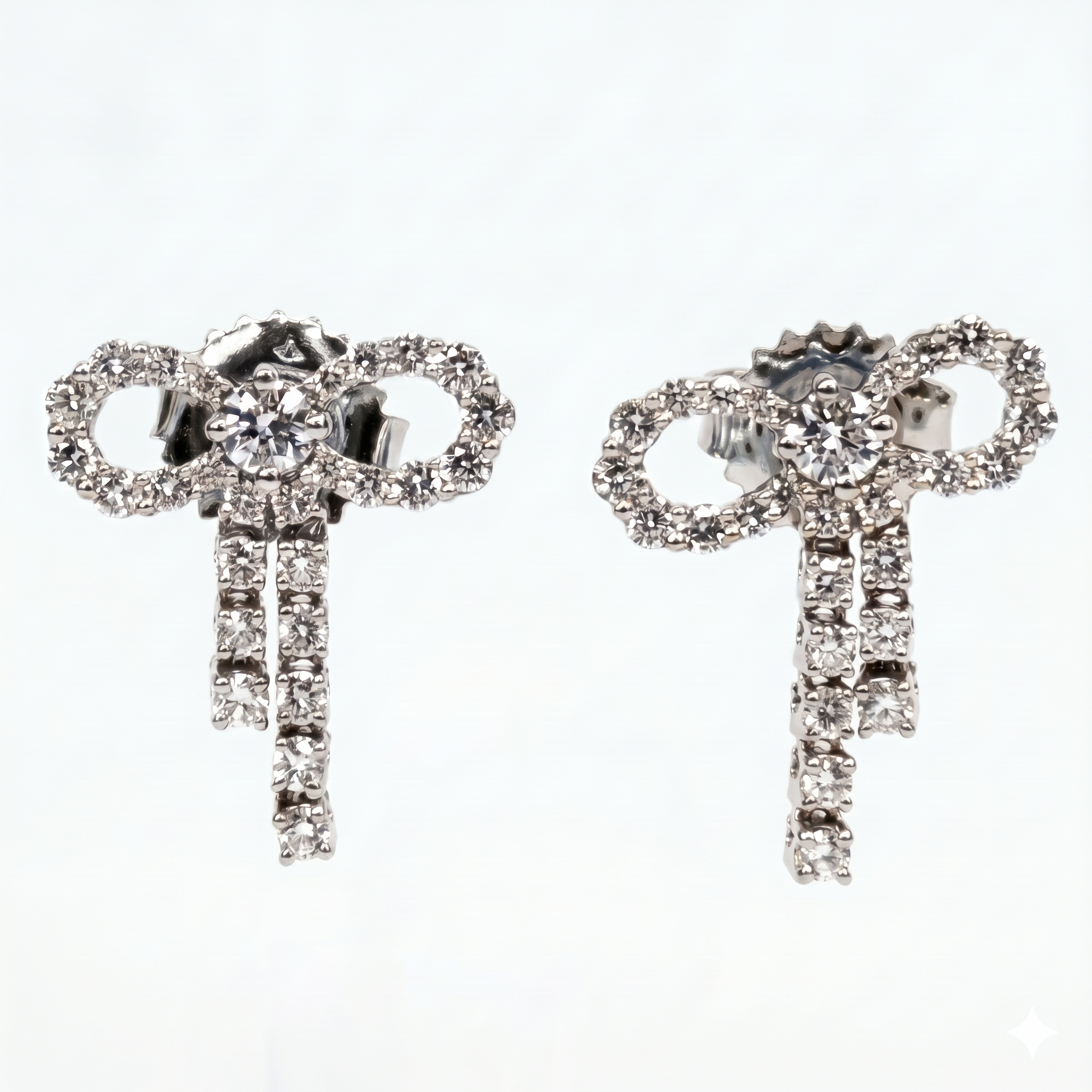 AE156277B - Earrings 14KW/2.8G 2RD-0.16CT 54RD-0.57CT