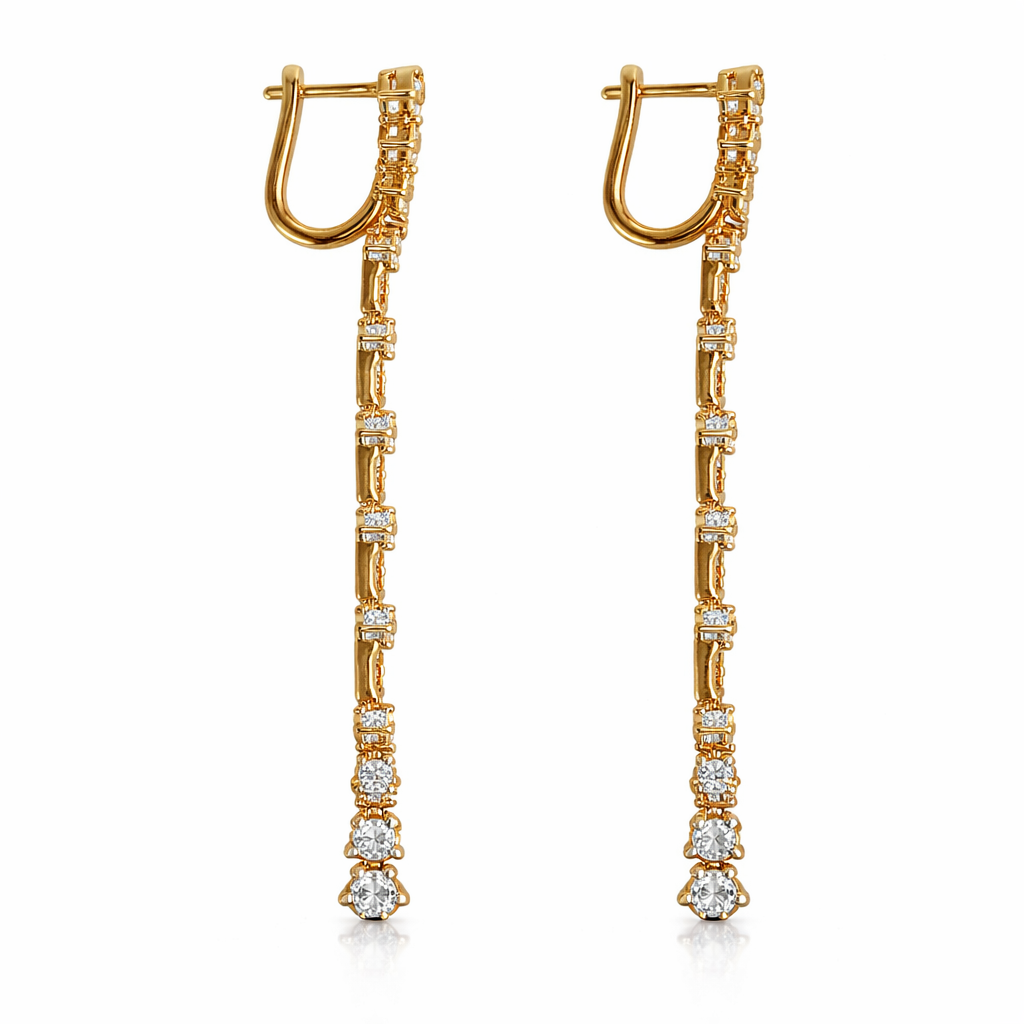 AE156920Y - Earrings 14KY/3.4G 14RD-0.81CT 30RD-0.37CT