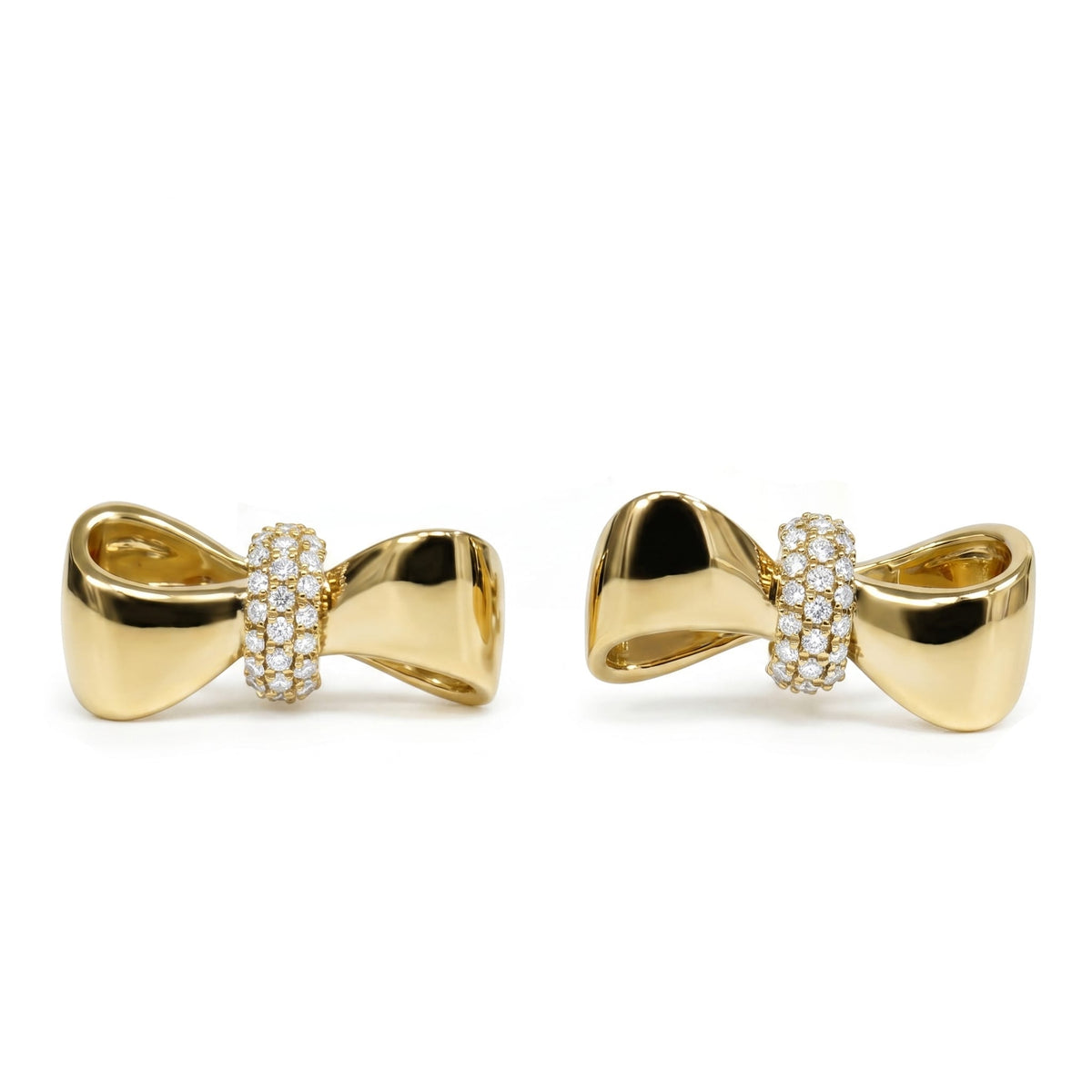 AE156971Y - Earrings 14KY/3.1G 50RD-0.18CT