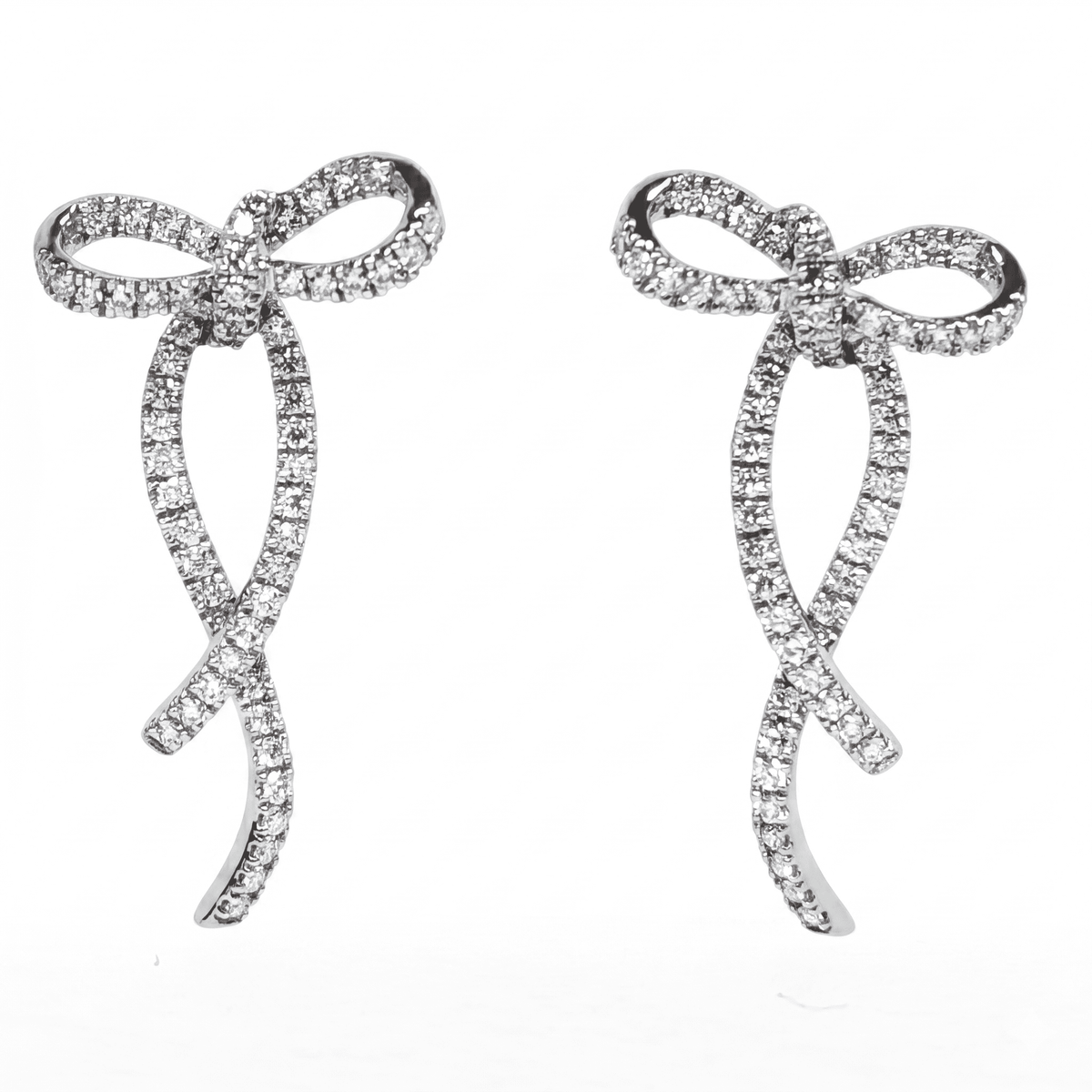 AE156973 - Earrings 14KW/2G 114RD-0.33CT