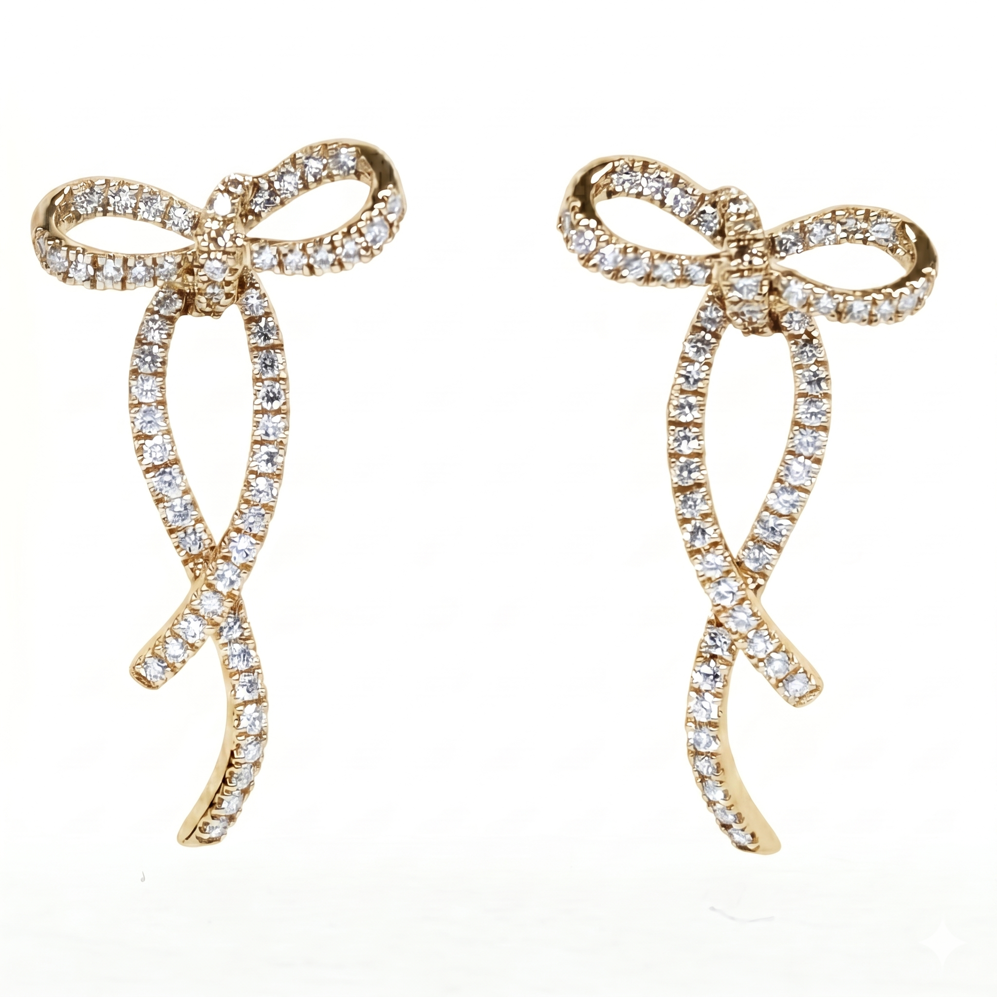 AE156973Y - Earrings 14KY/2G 114RD-0.33CT