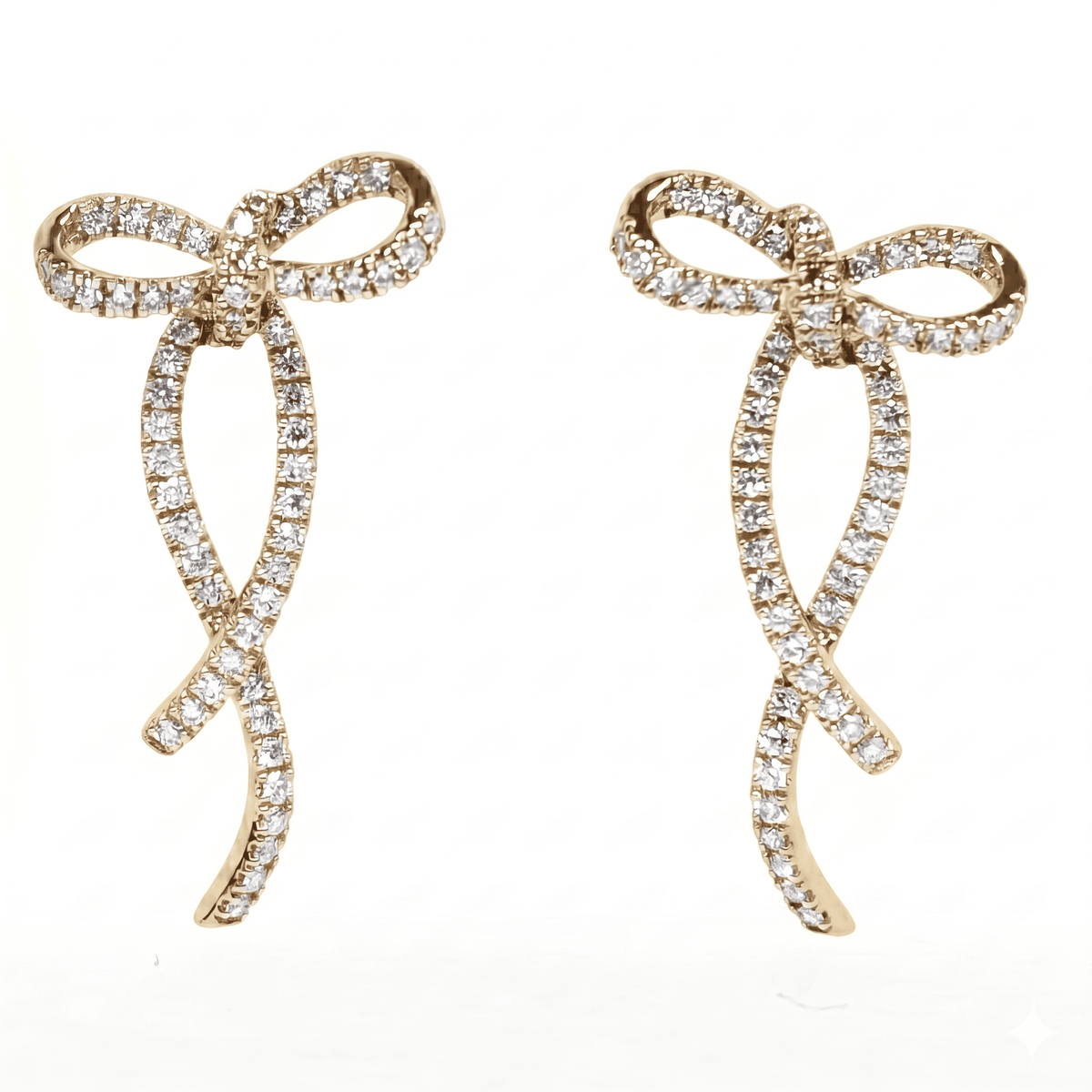 AE156973Y - Earrings 14KY/2G 114RD-0.33CT