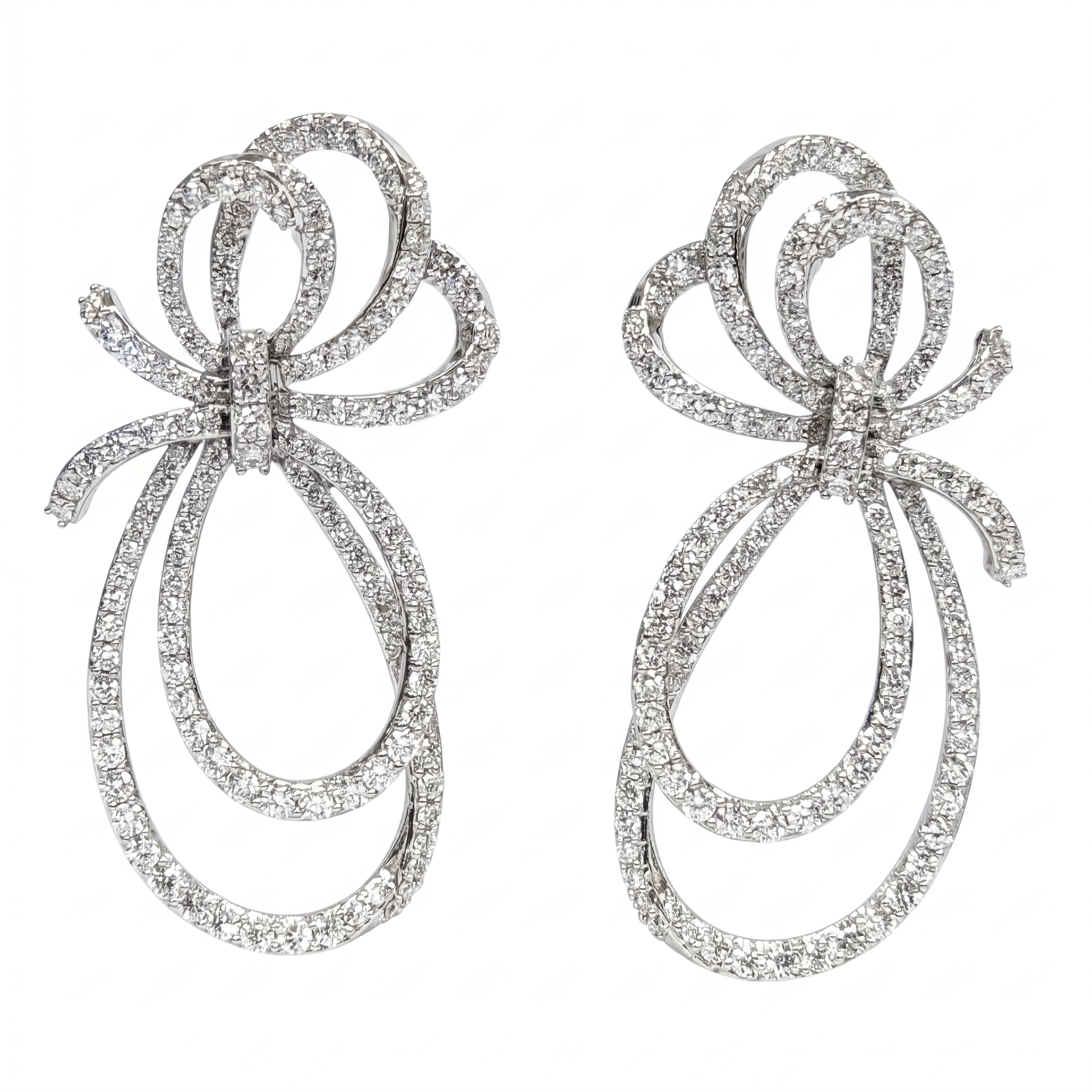 AE156975 - Earrings 14KW/5.6G 276RD-1.77CT