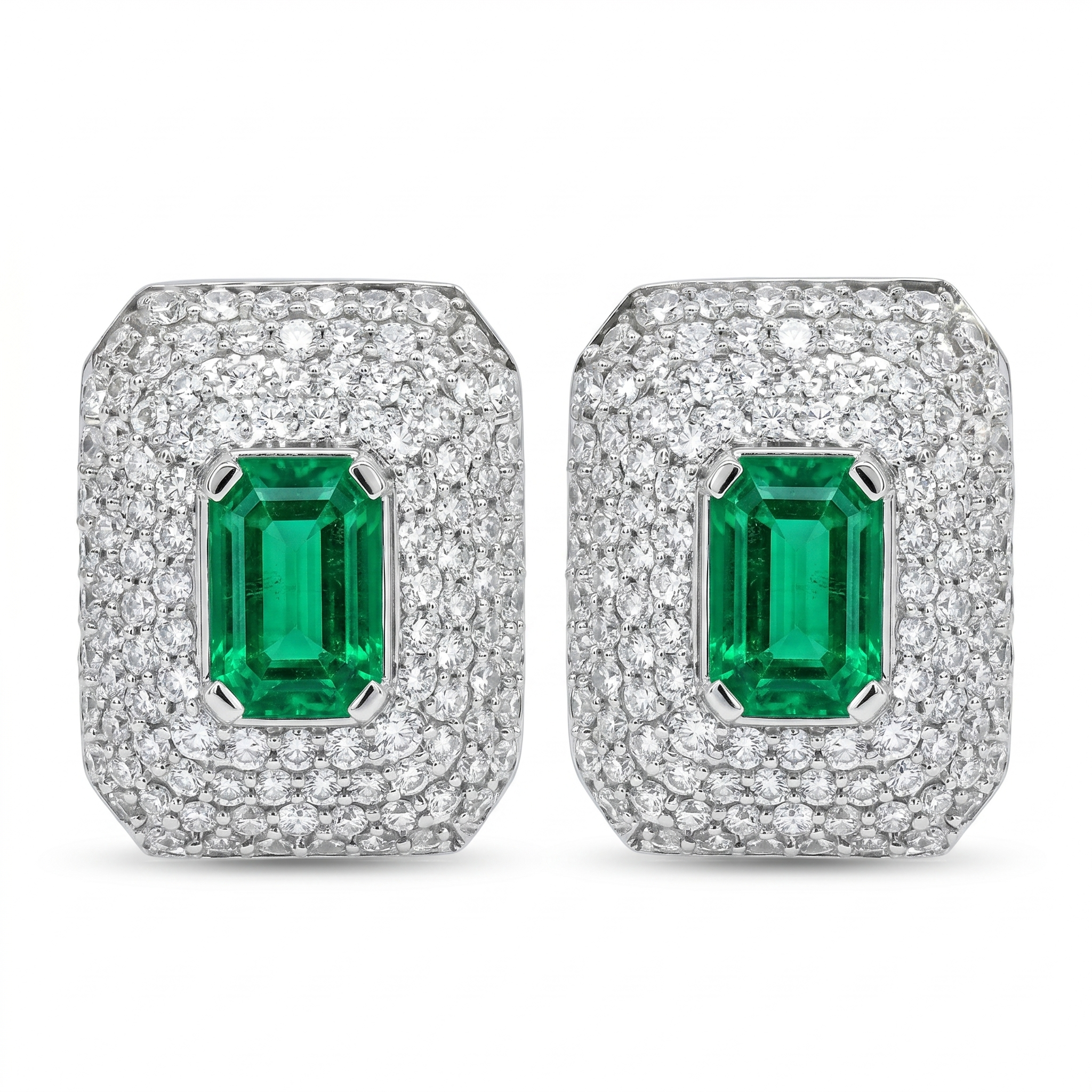 AEE157000 - Earrings 14KW/3.9G 2EMER-0.96CT 224RD-1.02CT