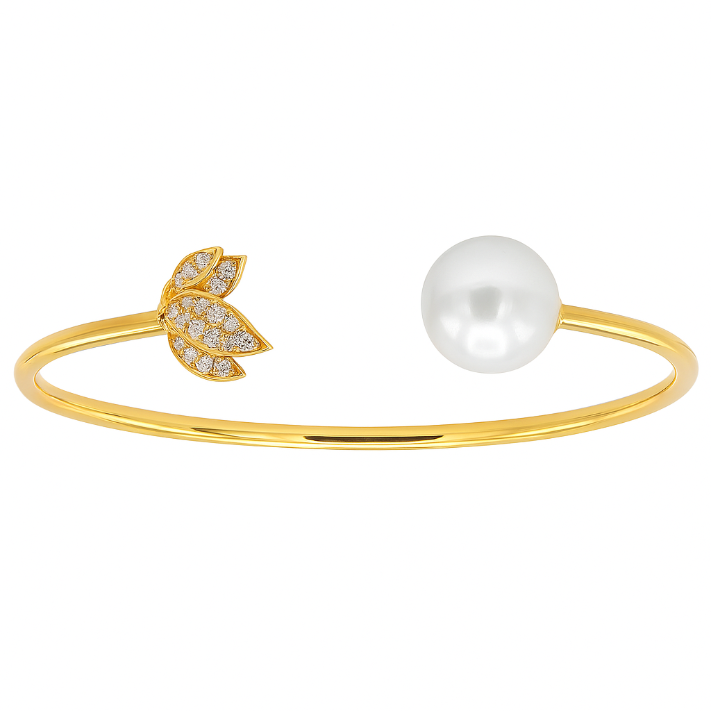 18K Yellow Gold White South Sea Pearl Bracelet, 11-12mm, 0.22ct