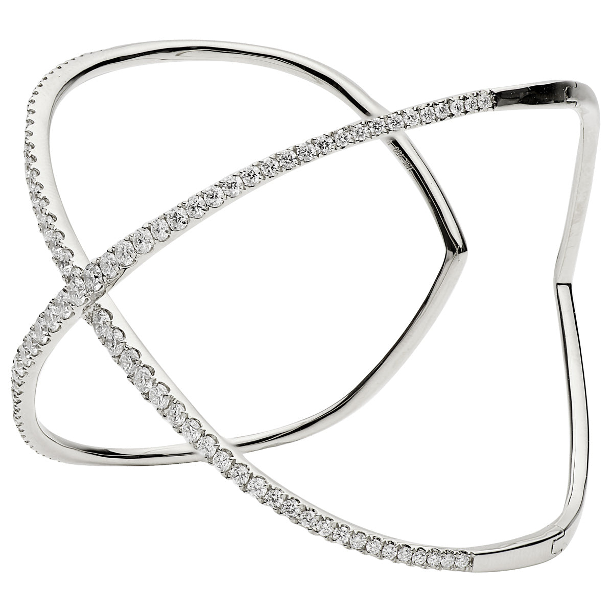 18KW Diamond Bangle