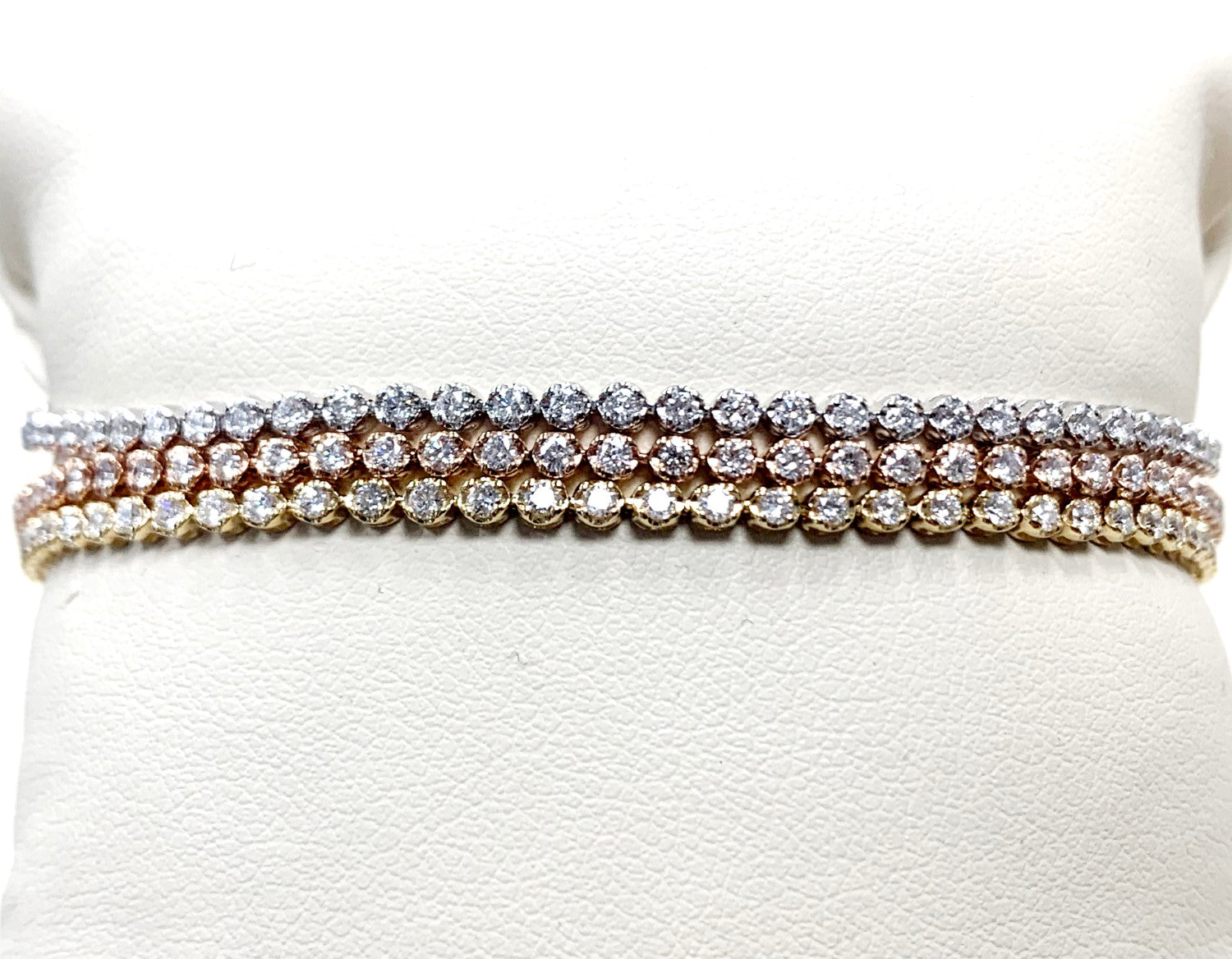 18KW Diamond Bracelet