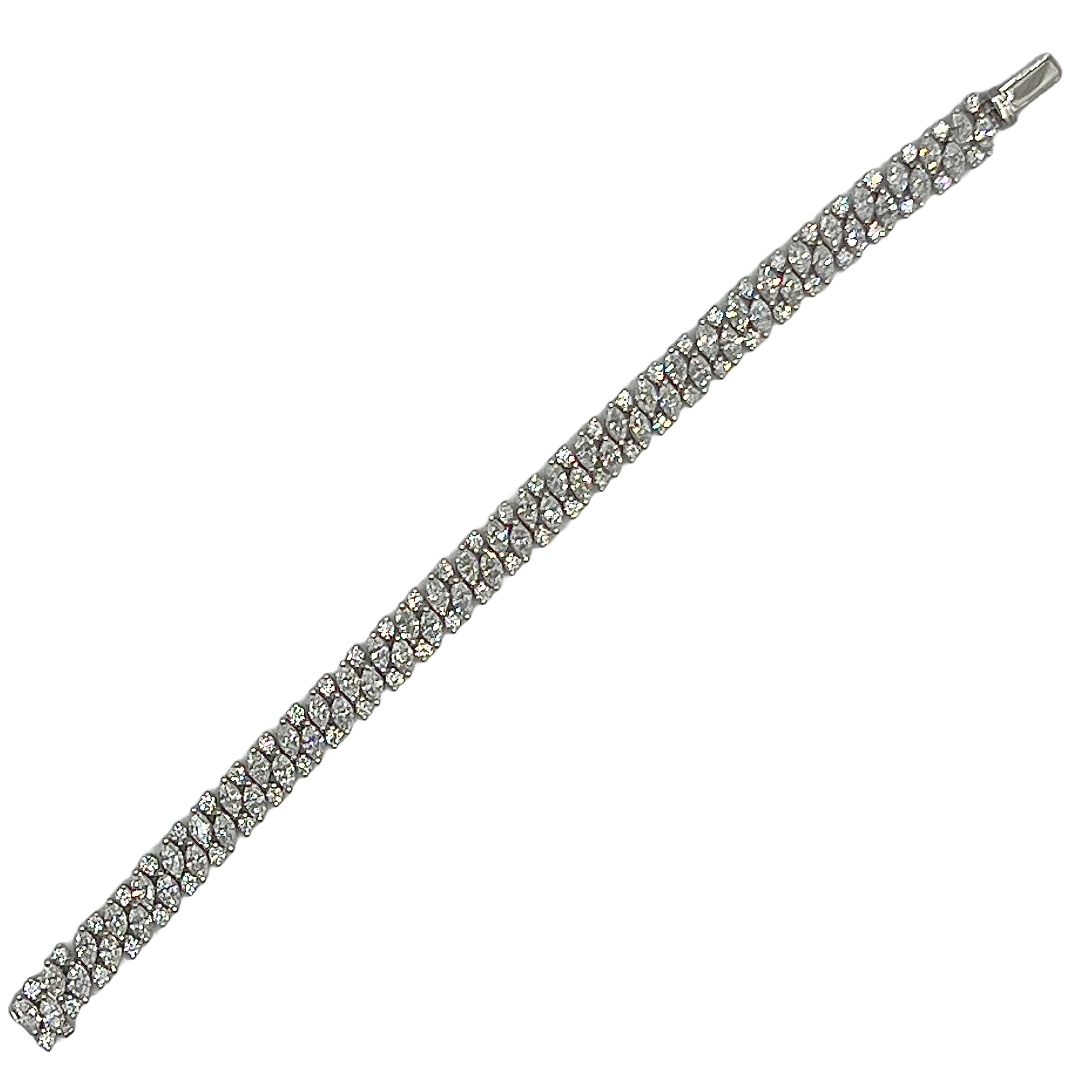 B056868 - Bracelet 18KW/22G 64MQ-9.03CT 64RD-2.23CT 6-3/4