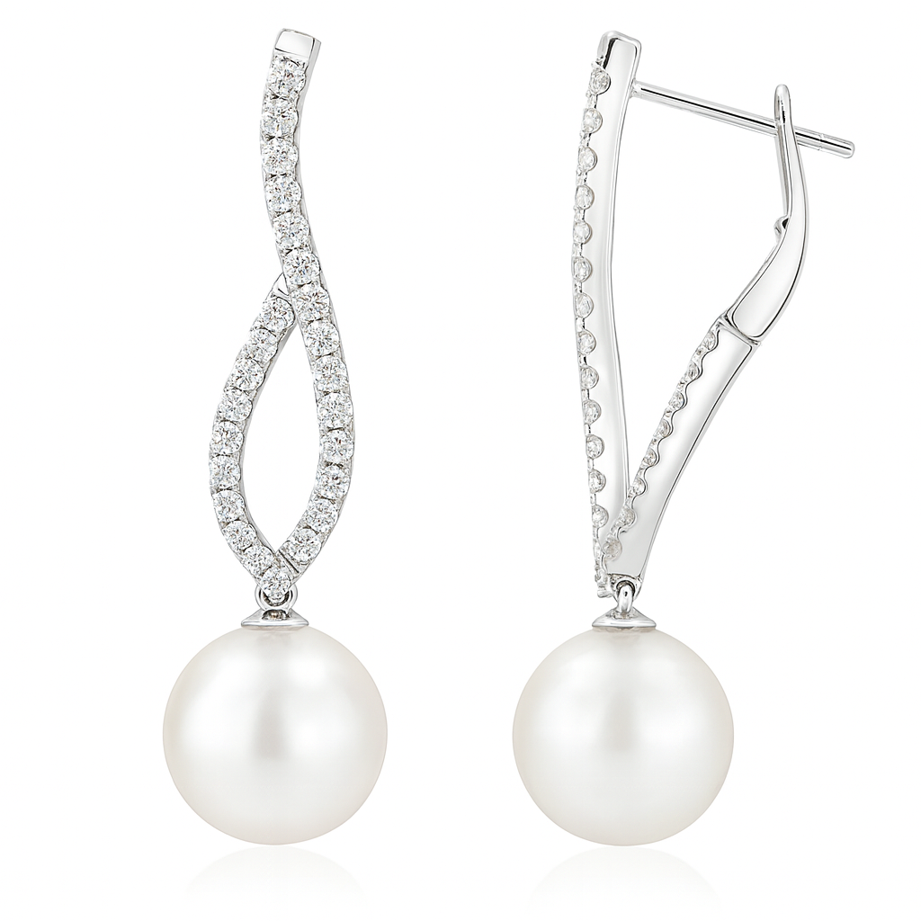 18K White Gold Freshwater Pearl Earrings, 10-11mm, 0.73ct