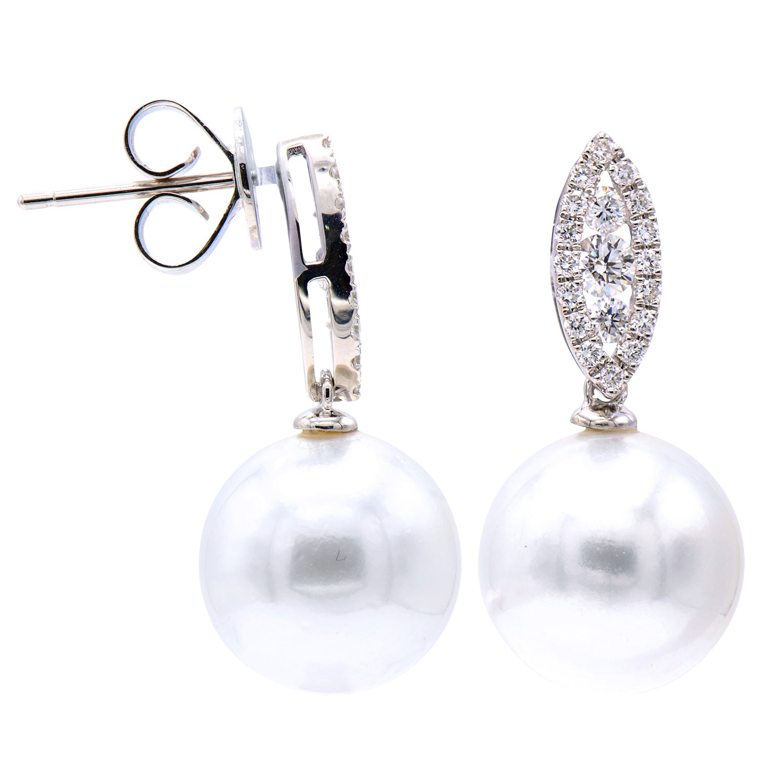 E012604 - Earrings 18KW/1.2G 2RD-0.14CT 36RD-0.27CT S.SEA 11-12mm