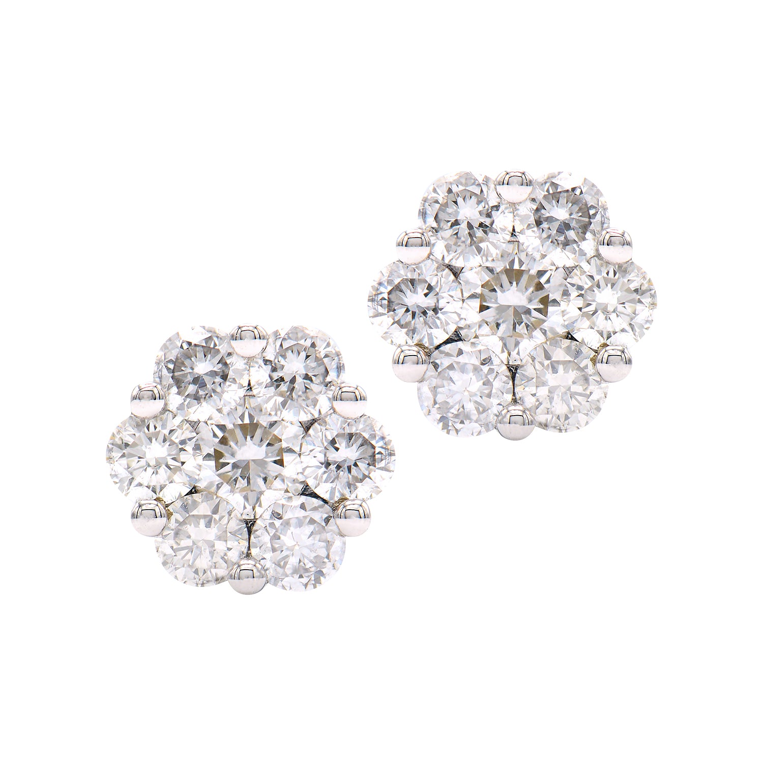 18KW Diamond Stud Earrings