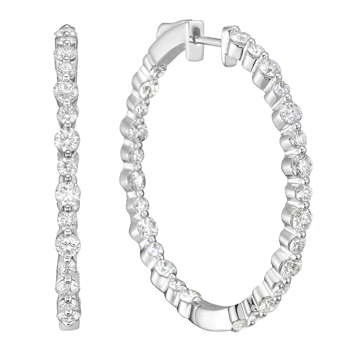 E056121 - Earrings 18KW/9.4G 54RD-3.28CT