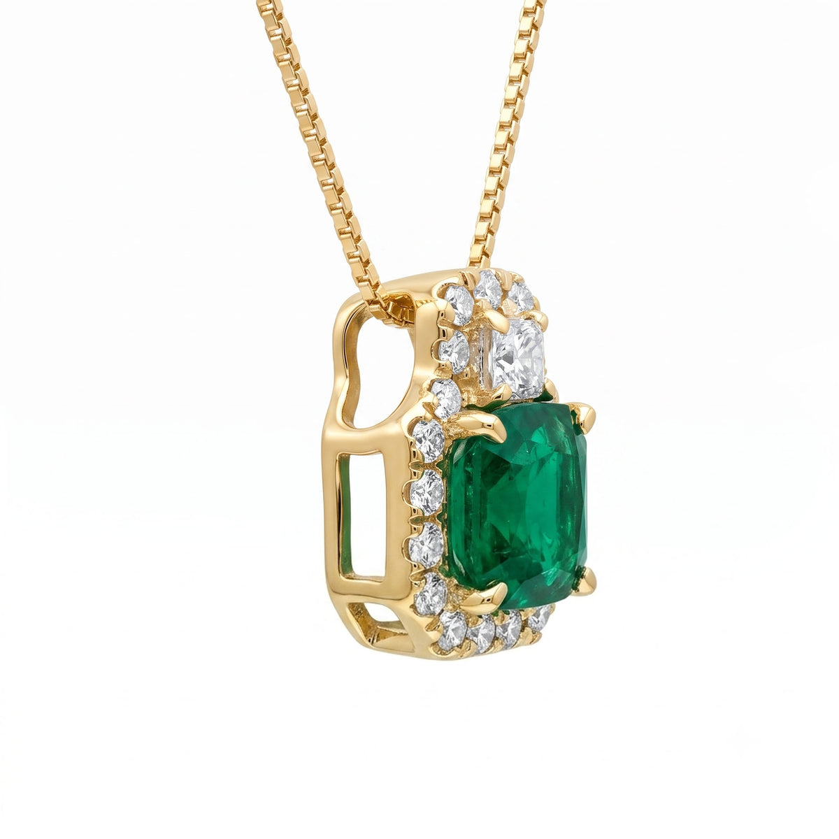 EP057043Y - Pendant 18KY/1.2G 1EMER-1.17CT 1DIA-0.16CT 21RD-0.20CT