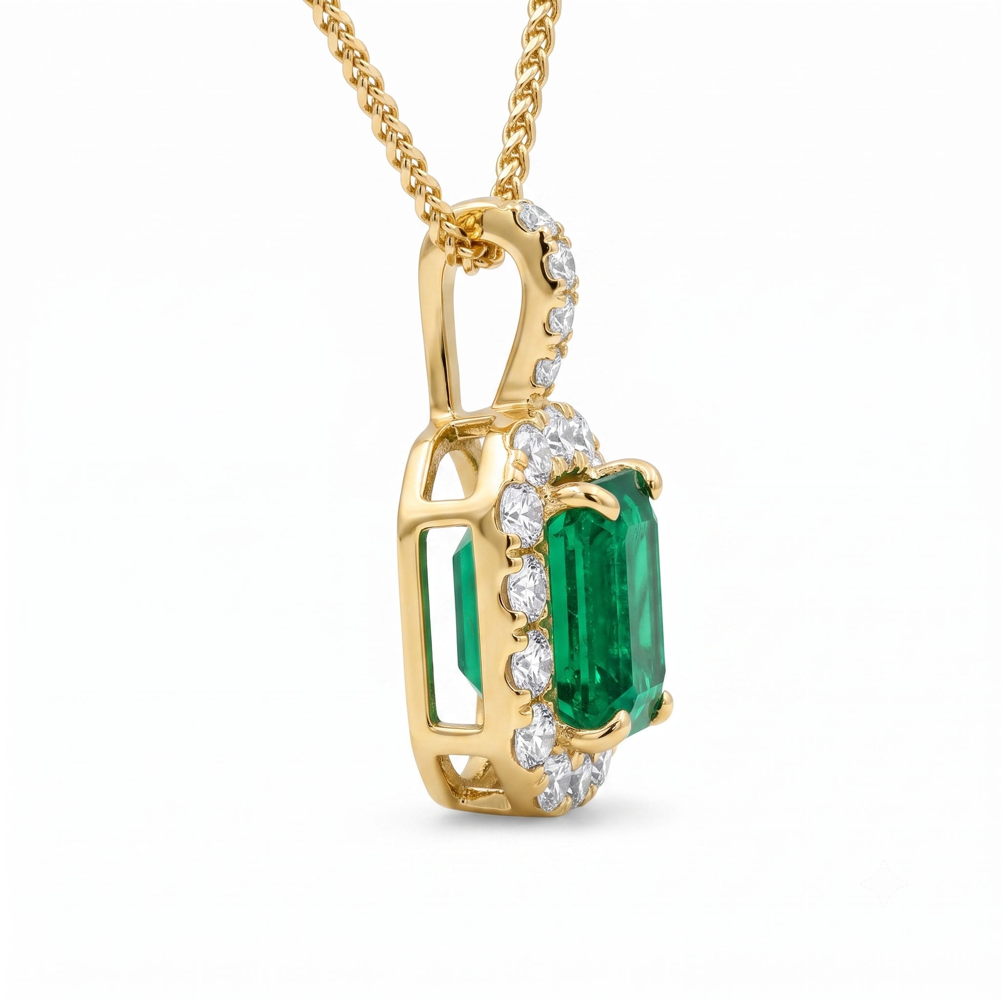 EP057058Y - Pendant 18KY/1.0G 1SAPP-1.02CT 18RD-0.32CT