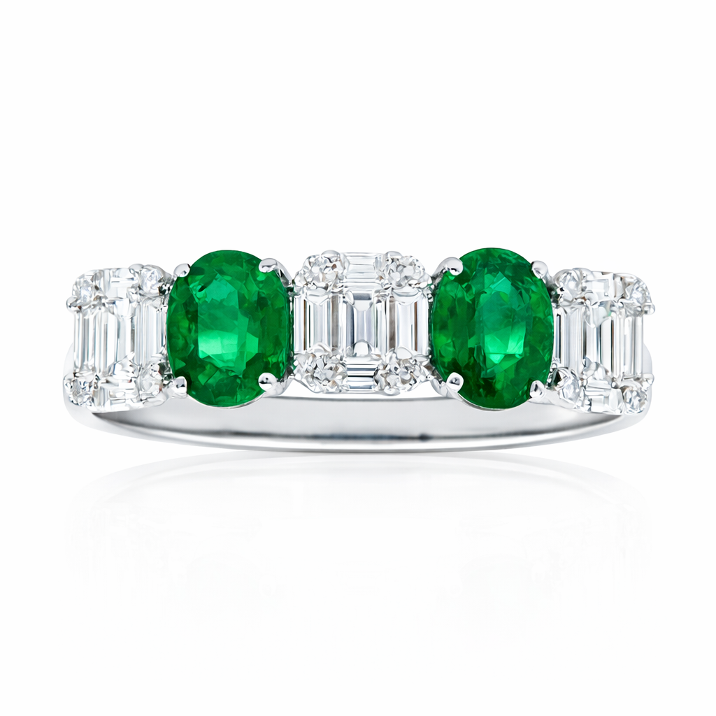 18K White Gold Emerald Diamond Ring, 0.64ct