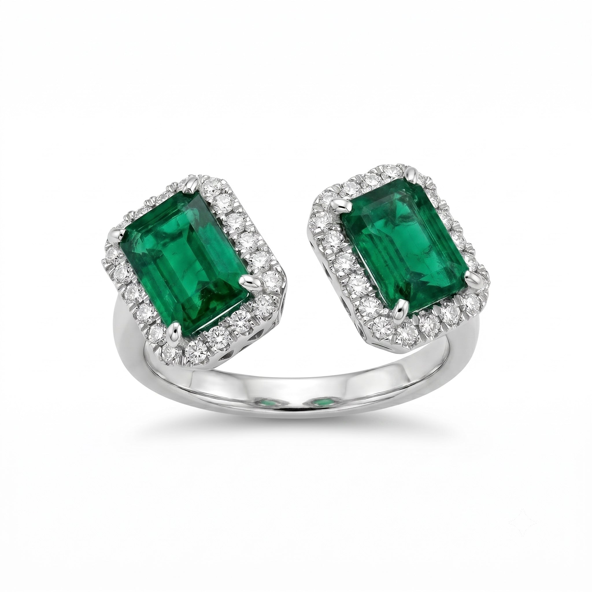 Handmade 18K White Gold Emerald Ring, 5.52ct
