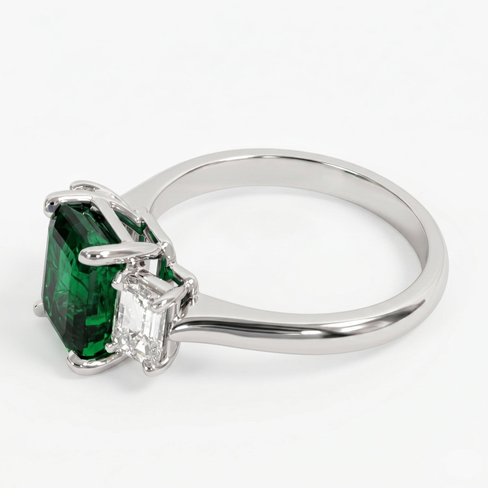 ER057068 - Ring 18KW 1EMER-1.82CT 2EC-0.77CT
