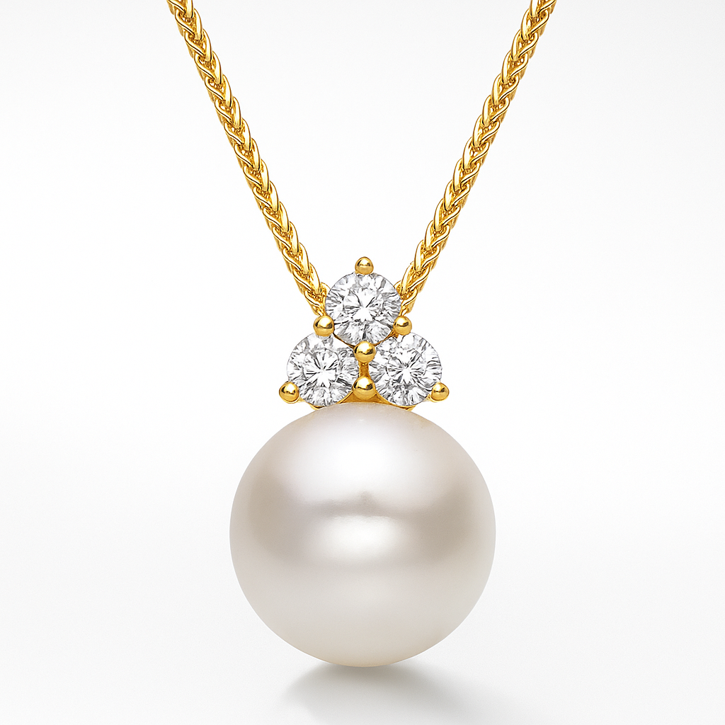 14K Yellow Gold Pendant With Freshwater Pearl, 10-11mm, 0.31ct