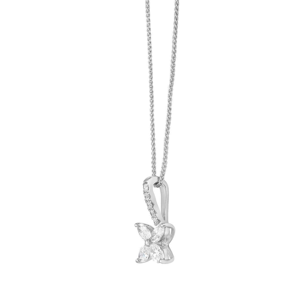P055446 - Necklace 18KW 6RD-0.11CT 4MD-0.80CT