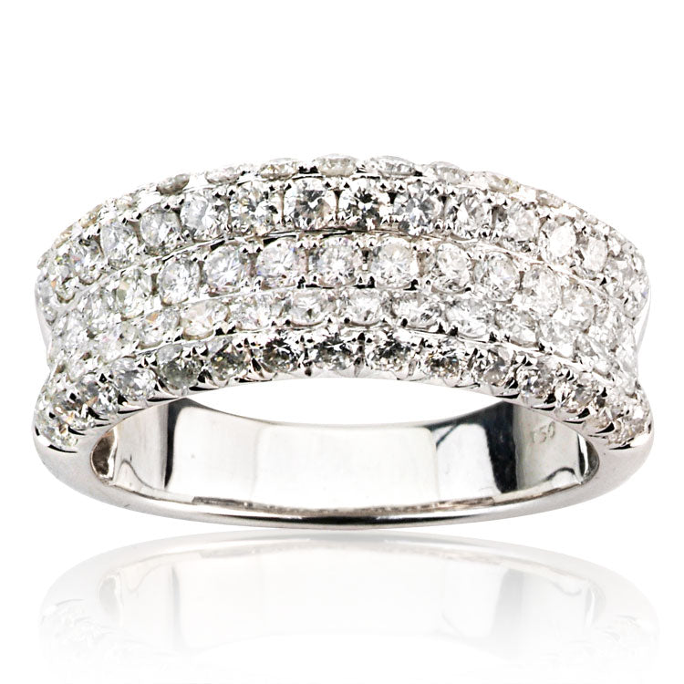 18KW Diamond Fashion Ring