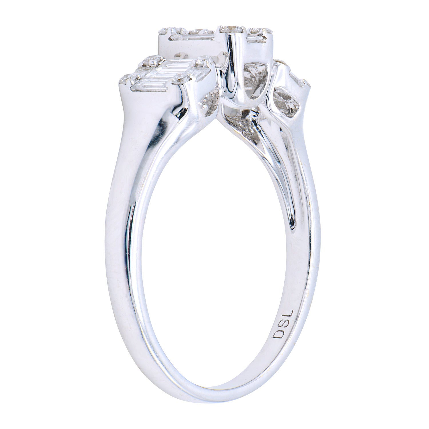 18KW Diamond Baguette Illusion Fashion Ring