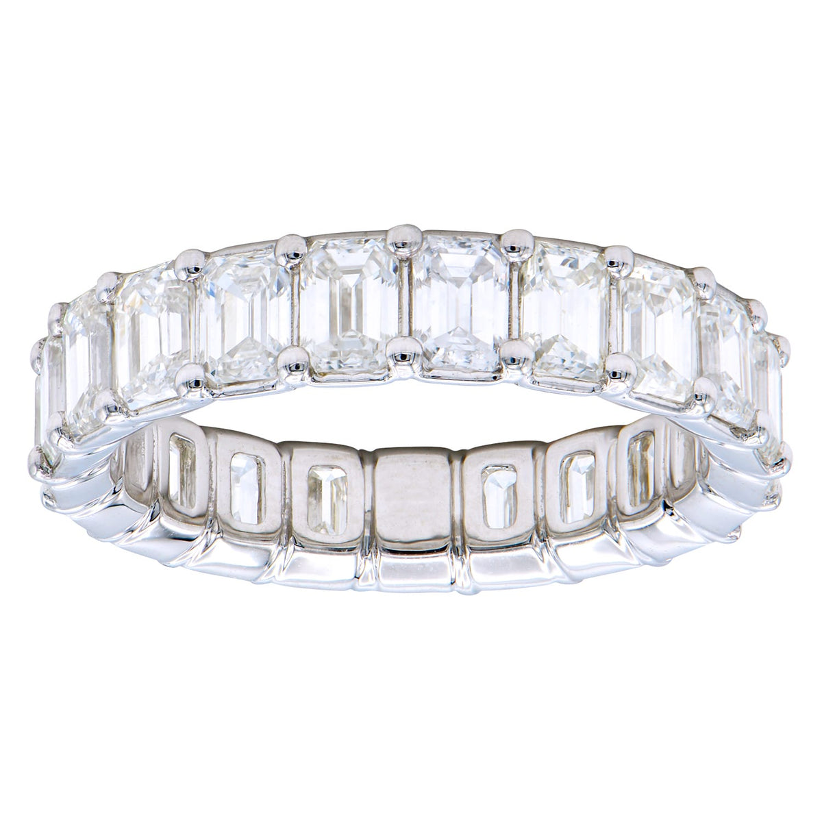 18K White Gold Diamond Ring